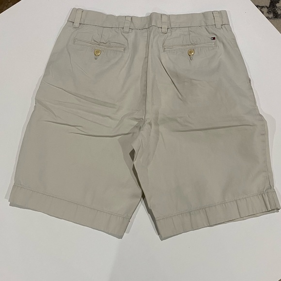Tommy Hilfiger Shorts 32 - Picture 4 of 4